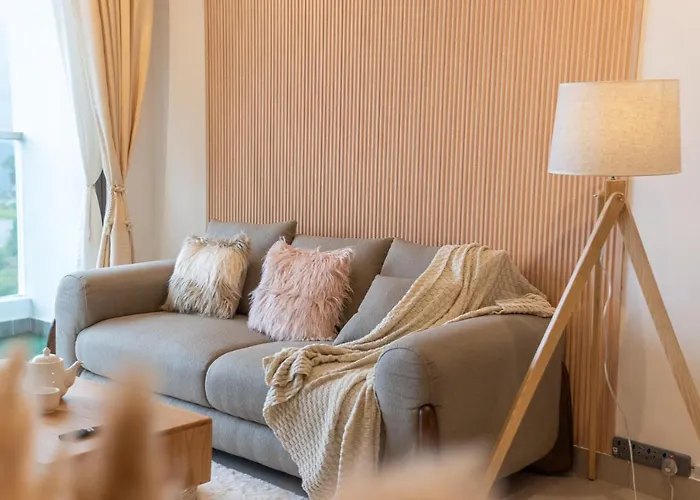 Serene Muji Family Cottage